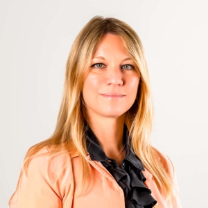 Monica Anzola